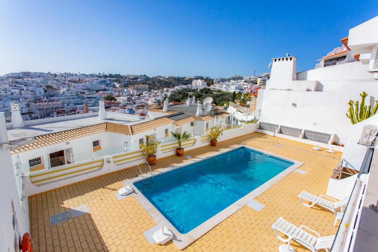 Old Town Beach Apartments Албуфейра Екстериор снимка