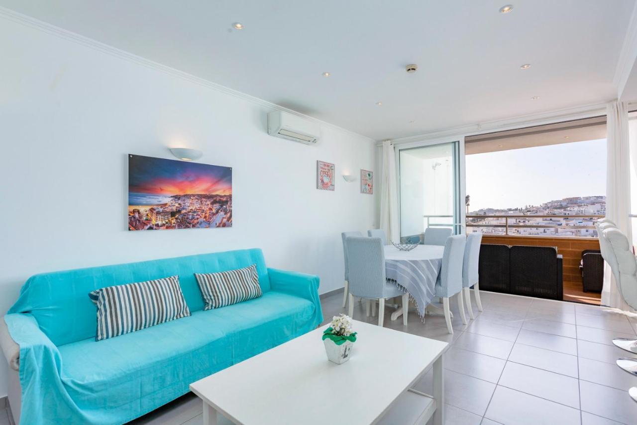 Old Town Beach Apartments Албуфейра Стая снимка