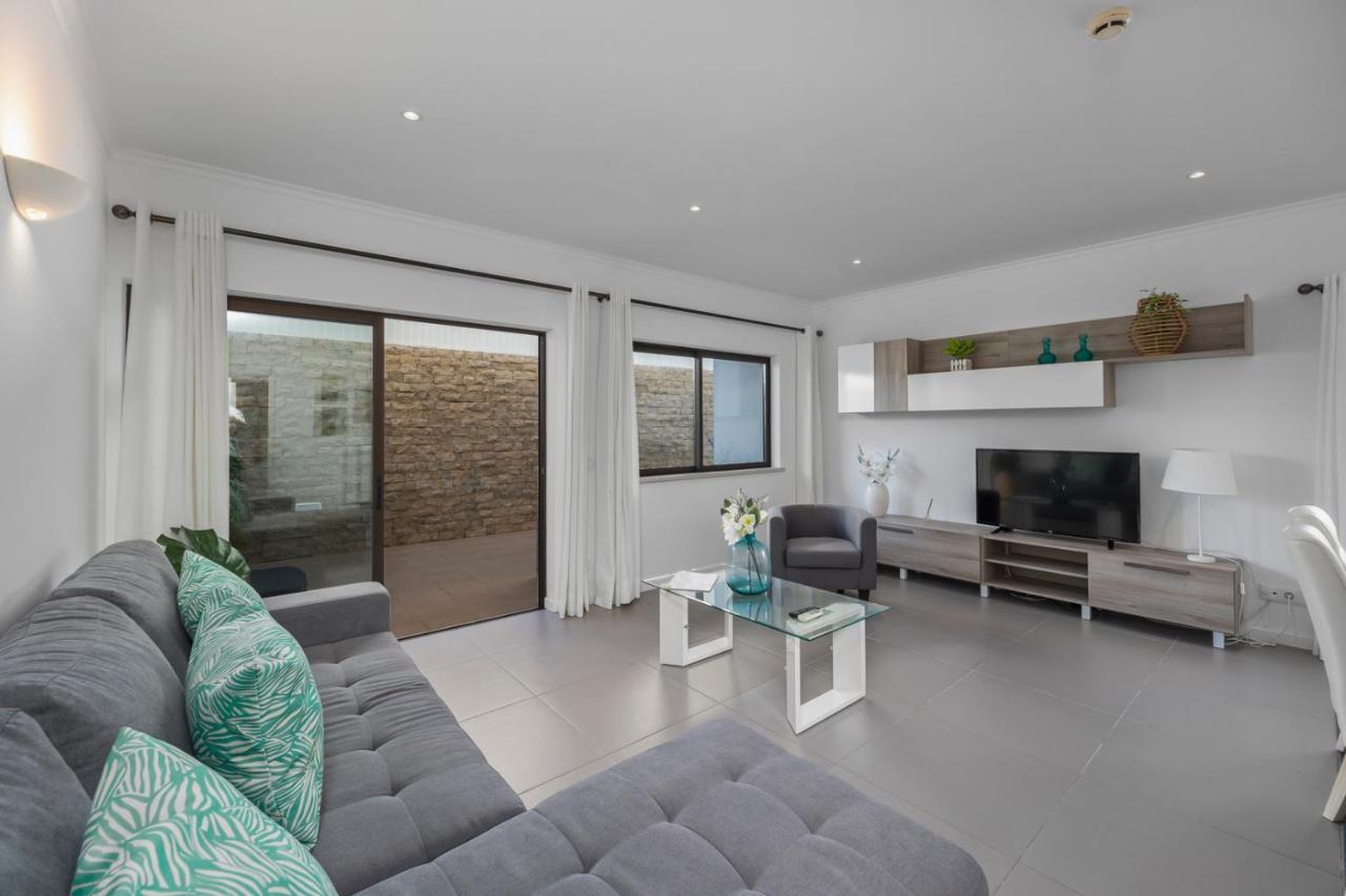 Old Town Beach Apartments Албуфейра Екстериор снимка
