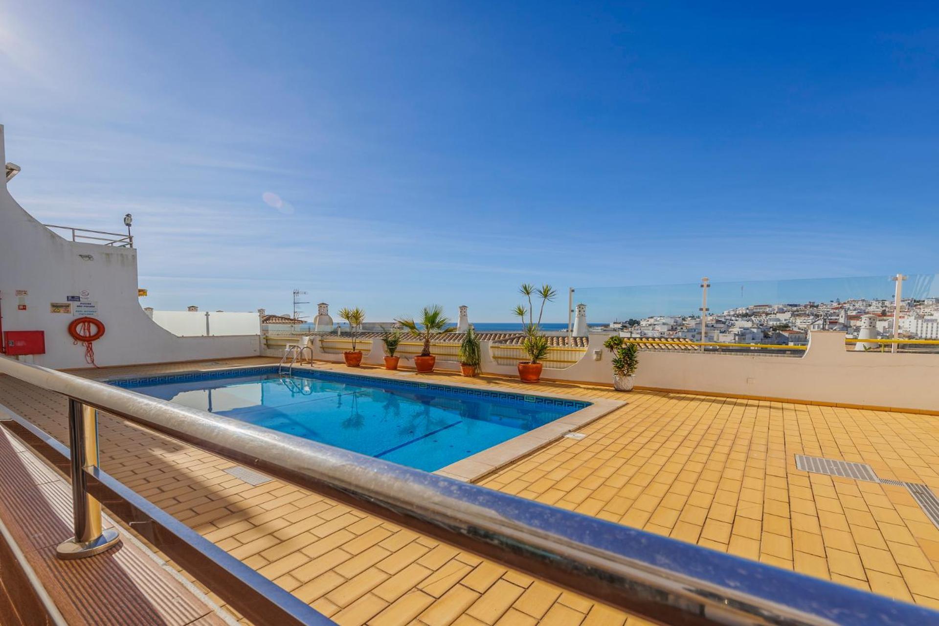 Old Town Beach Apartments Албуфейра Стая снимка